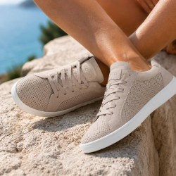 Кросівки 